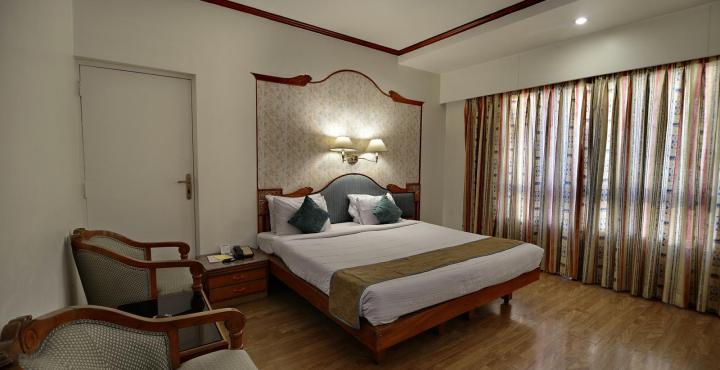 The President Hotel Shivajinagar Poona Buitenkant foto