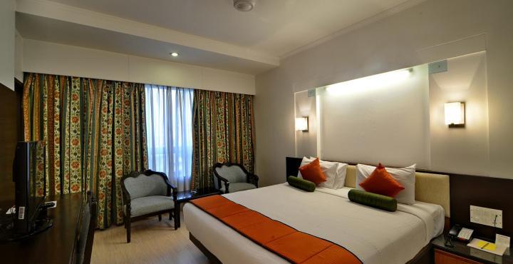 The President Hotel Shivajinagar Poona Buitenkant foto