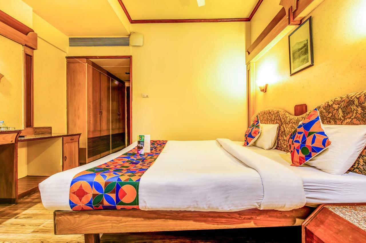 The President Hotel Shivajinagar Poona Buitenkant foto