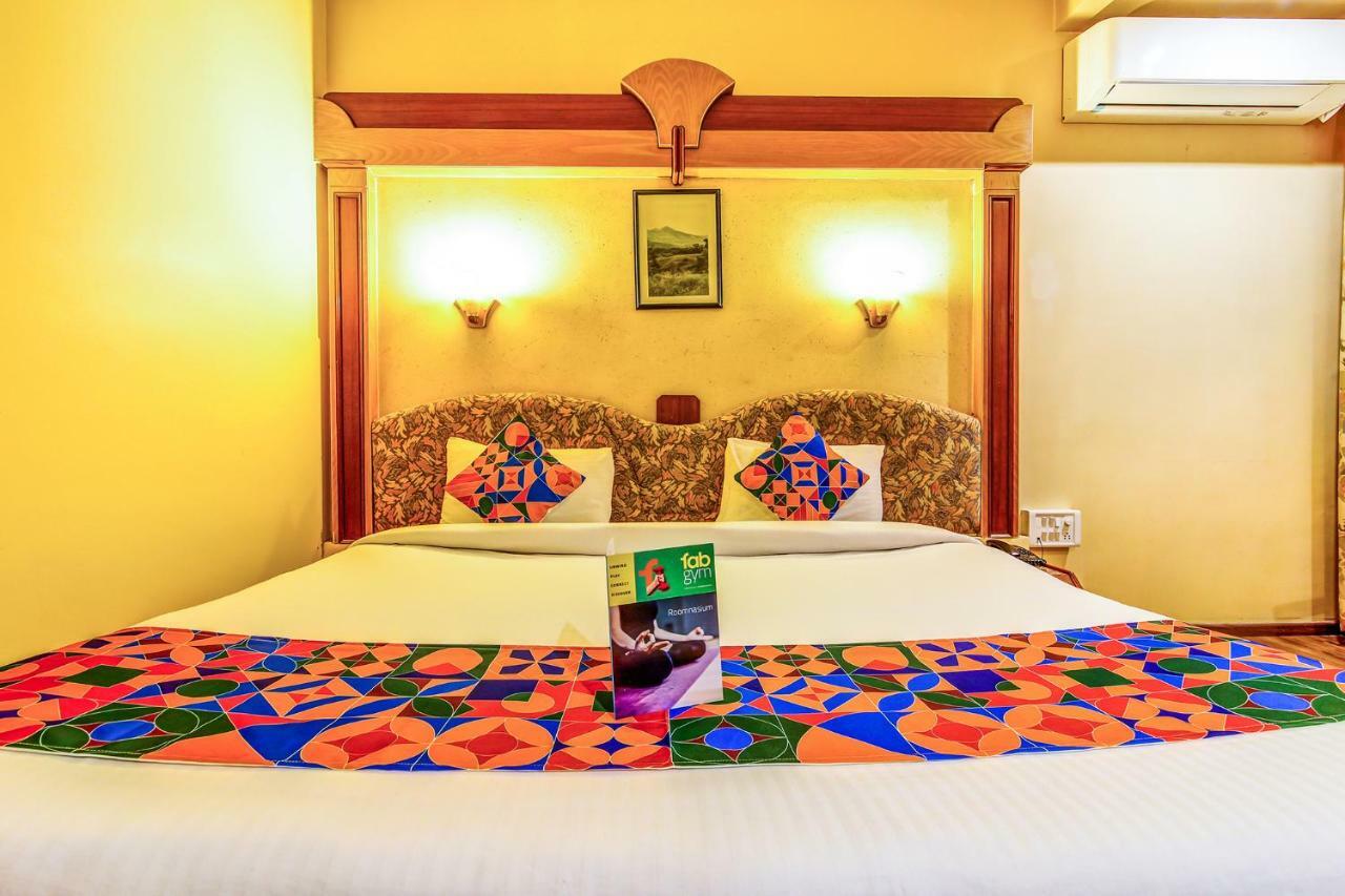 The President Hotel Shivajinagar Poona Buitenkant foto