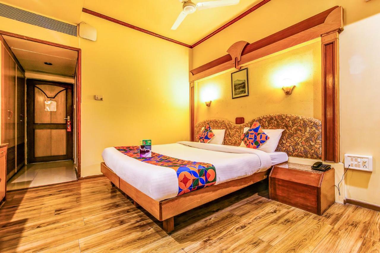 The President Hotel Shivajinagar Poona Buitenkant foto