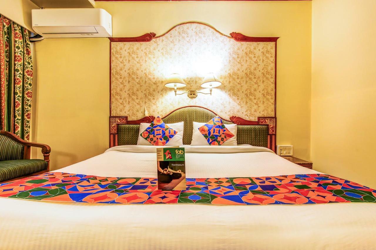 The President Hotel Shivajinagar Poona Buitenkant foto