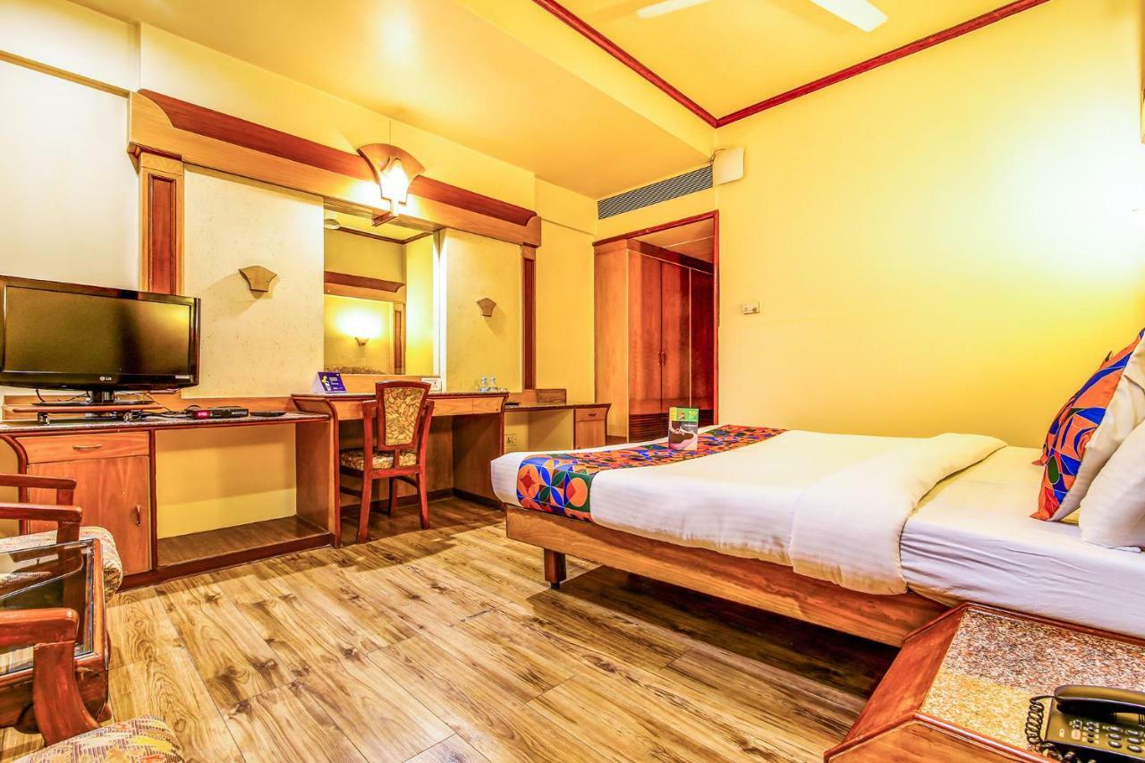 The President Hotel Shivajinagar Poona Buitenkant foto
